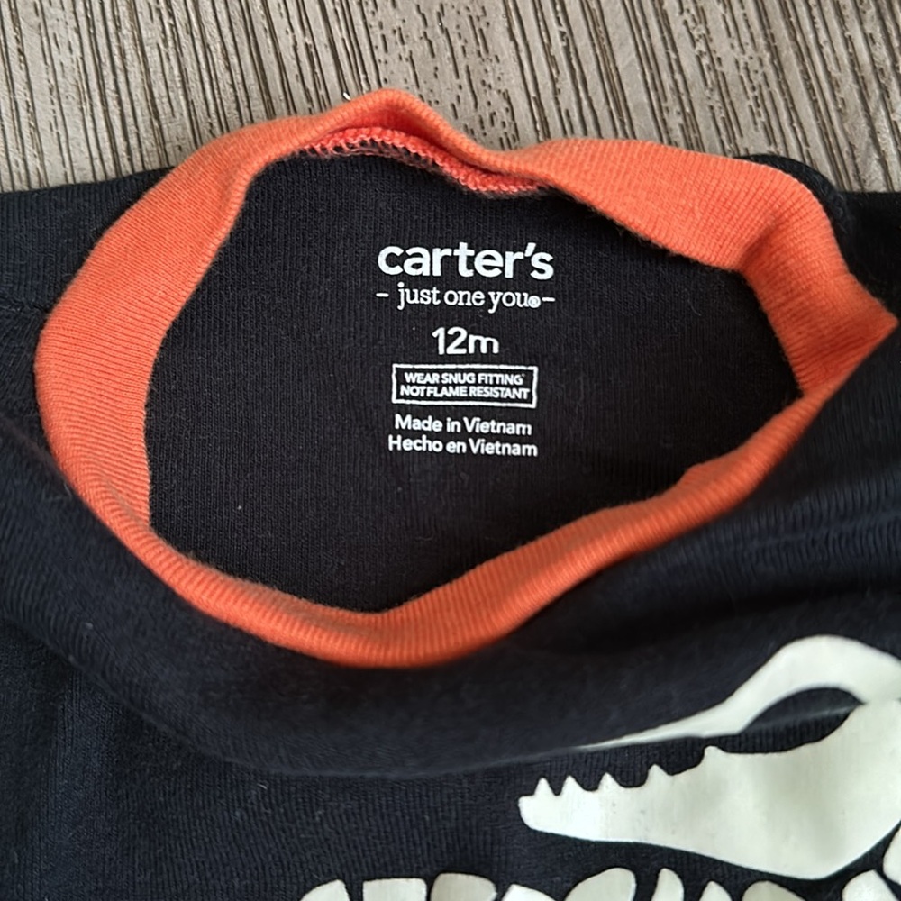 Carters PJ Set - Picture 3 of 4